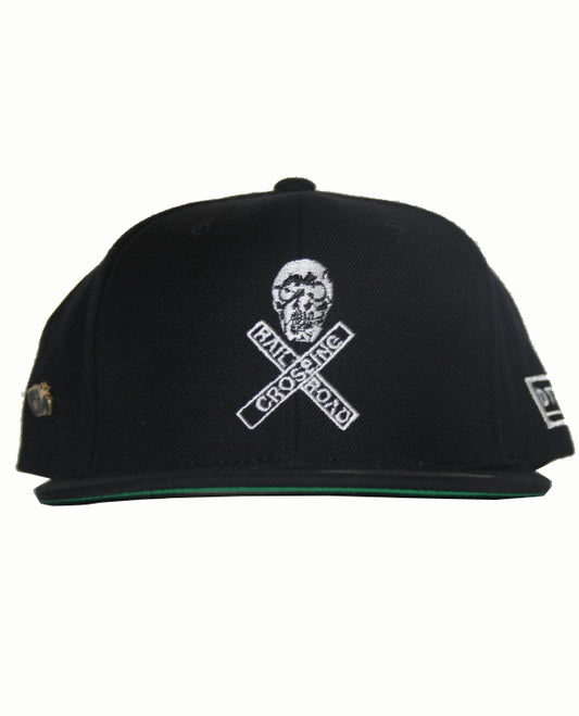 Skull Crossing Snap Back